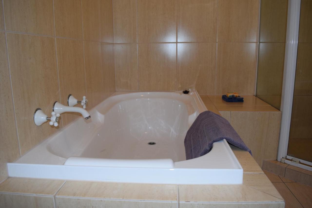 Christies Seahorse Holiday Townhouses Port Noarlunga 외부 사진