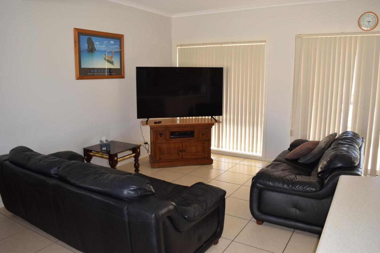 Christies Seahorse Holiday Townhouses Port Noarlunga 외부 사진